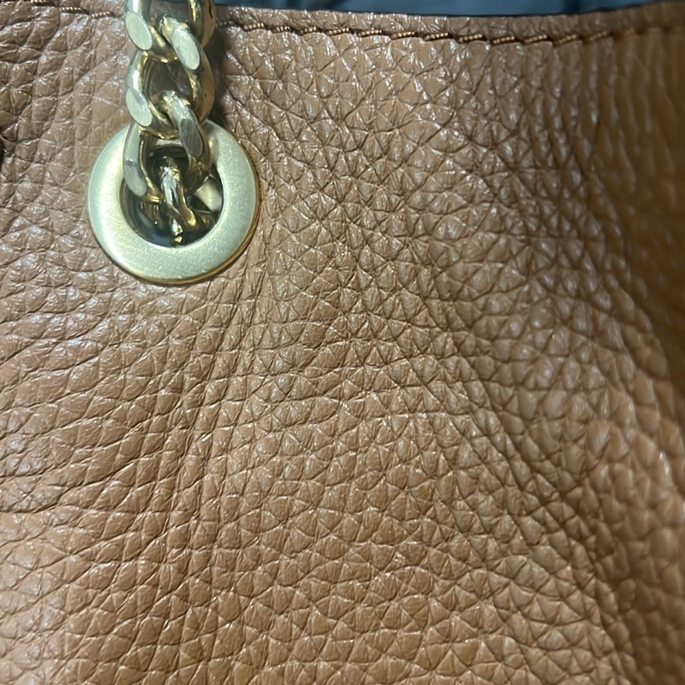 Michael Michael kors leather EUC Whip Stitching Tassel Gold hardware - Picture 11 of 17